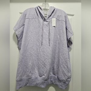 NWT Livi for Lane Bryant hoodie sweatshirt short sleeve workout top 3xl 22-24